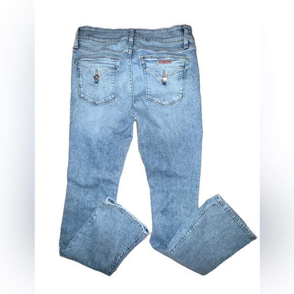 Hudson Beth Mid Rise Baby Bootcut Jeans
Size 30 | Inseam 32” | Rise 9.25” - Picture 5 of 11